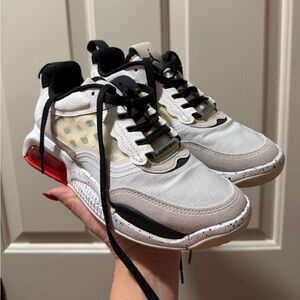 Jordan Air Max 200 White Challenge Red Black women’s 6 4Y